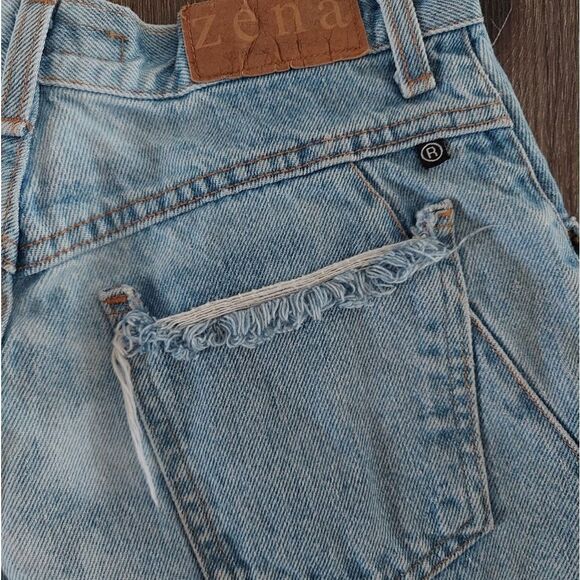 Vintage Made in USA Raw Frayed Hem Half Bleached Distressed High Rise Shorts 10 - Picture 5 of 10